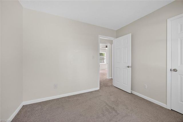 2 Lord Foxley Court, Greensboro, NC 27405