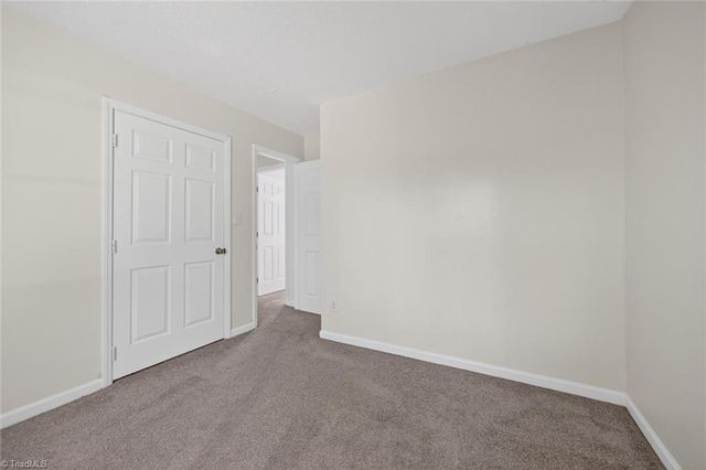 2 Lord Foxley Court, Greensboro, NC 27405