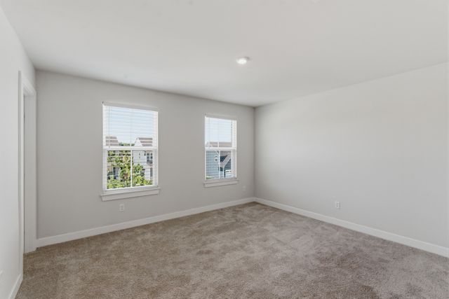 1100 Marchand Dr, Smyrna, TN 37167