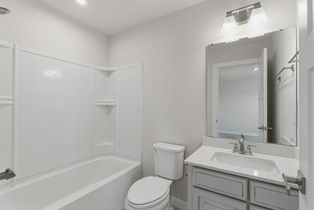 1100 Marchand Dr, Smyrna, TN 37167