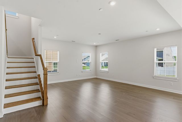 1100 Marchand Dr, Smyrna, TN 37167
