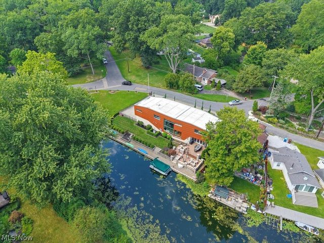 4961 Coleman Drive, Akron, OH 44319