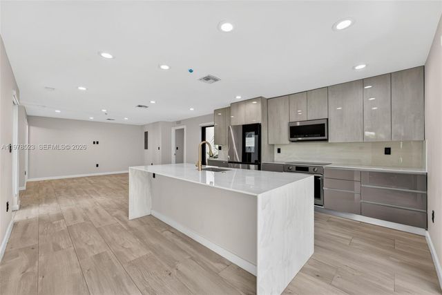 5101 N Miami Ave, Miami, FL 33137