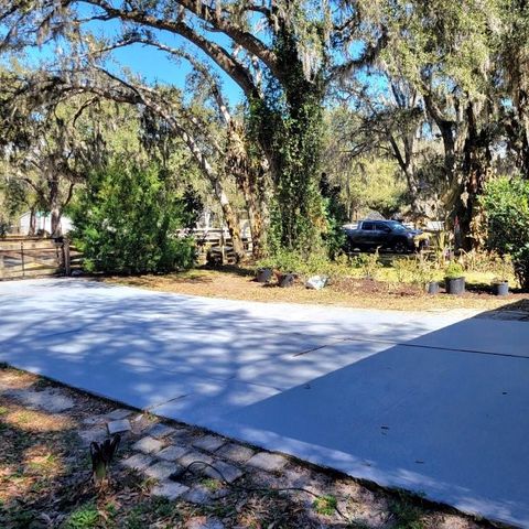 28800 WALKER DRIVE, Wesley Chapel, FL 33544