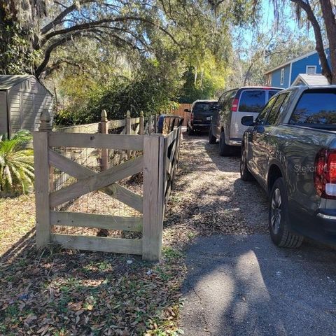 28800 WALKER DRIVE, Wesley Chapel, FL 33544