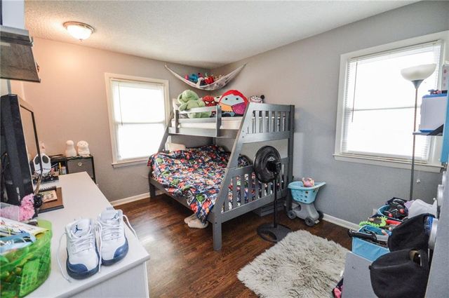 16002 E 41st Street, Independence, MO 64055