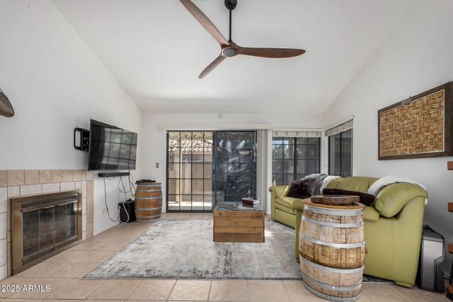 91 W CALLE DE ARCOS --, Tempe, AZ 85284