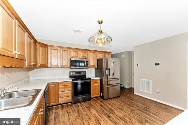 229 S FORK DR, Hagerstown, MD 21740