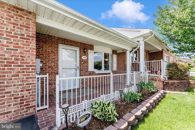 229 S FORK DR, Hagerstown, MD 21740