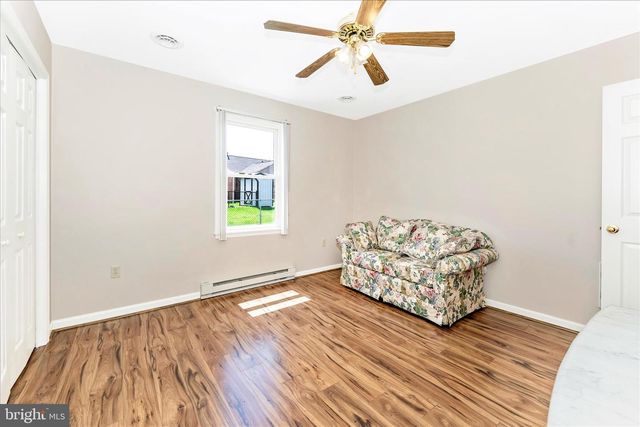 229 S FORK DR, Hagerstown, MD 21740