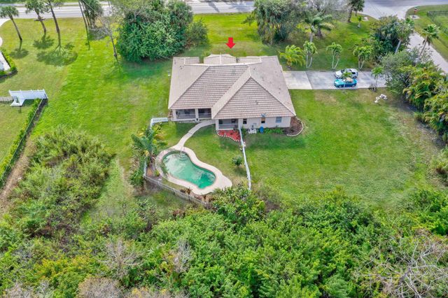 8671 N 155th Pl Place N, Palm Beach Gardens, FL 33418