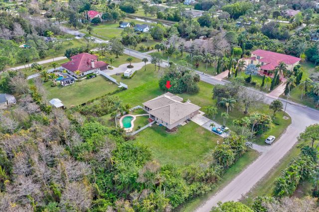 8671 N 155th Pl Place N, Palm Beach Gardens, FL 33418