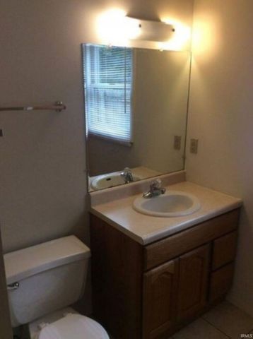 311-321 S Muller Parkway, Bloomington, IN 47403