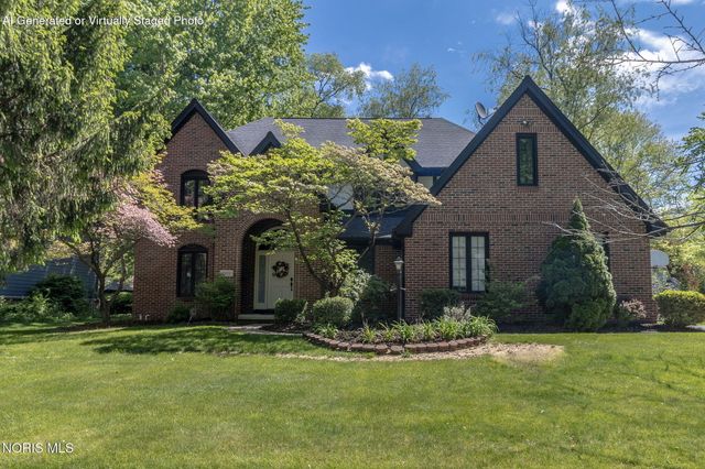 2910 Tracewood Drive, Toledo, OH 43617