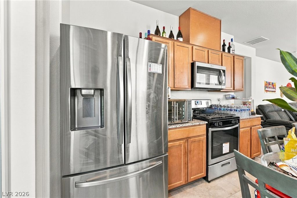 8768 Sand Verbena Avenue, Las Vegas, NV 89117 — photo 5