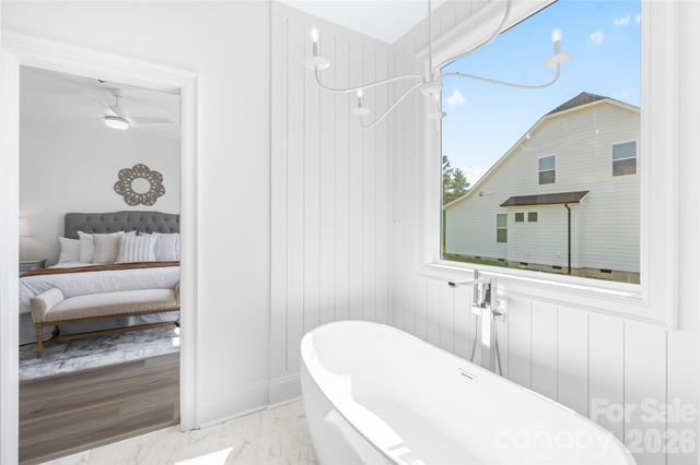 116 Starboard Lane, Statesville, NC 28677