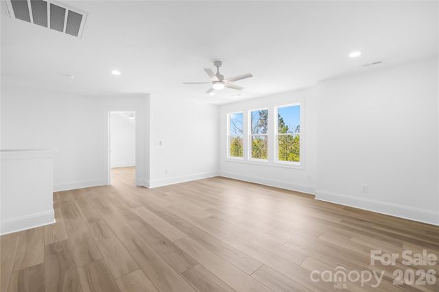 116 Starboard Lane, Statesville, NC 28677