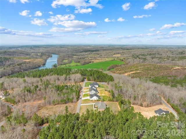 116 Starboard Lane, Statesville, NC 28677