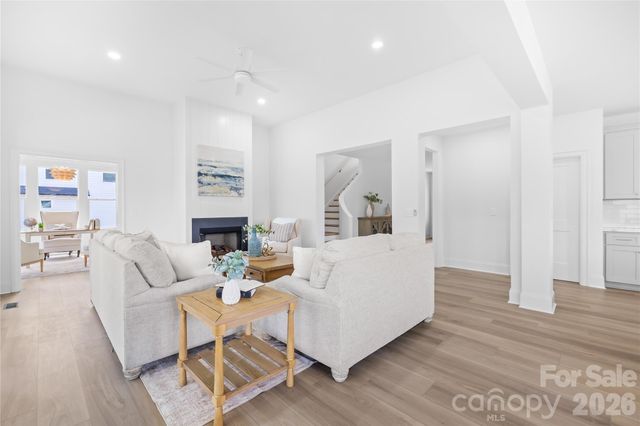 116 Starboard Lane, Statesville, NC 28677