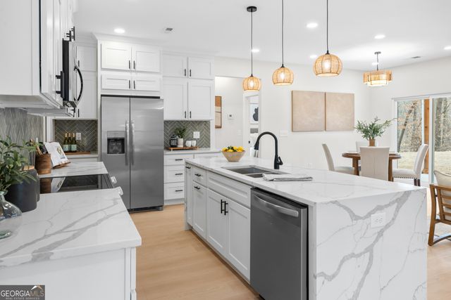 502 Point Road, Westminster, SC 29693