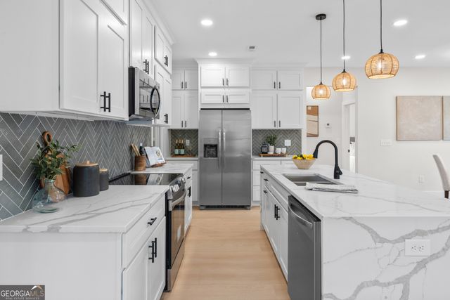 502 Point Road, Westminster, SC 29693