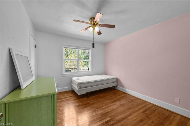 824 W Lexington Avenue, High Point, NC 27262