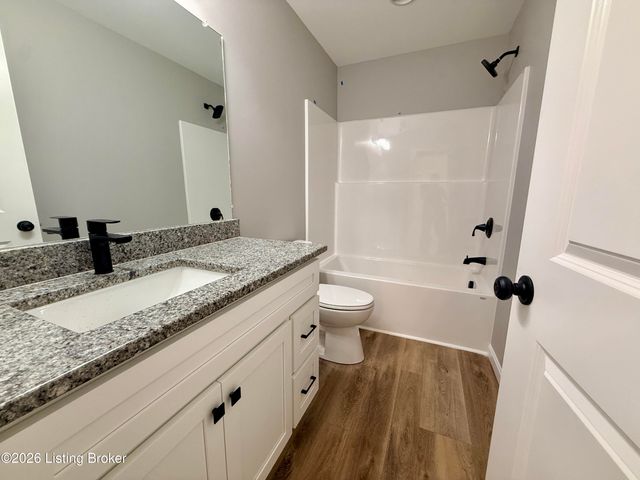 210 Tulip Dr, Bardstown, KY 40004