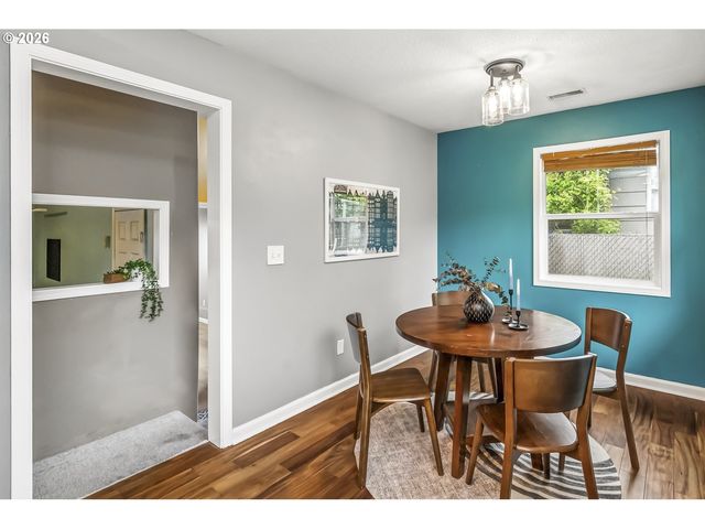 414 Se 153RD Ave, Portland, OR 97233