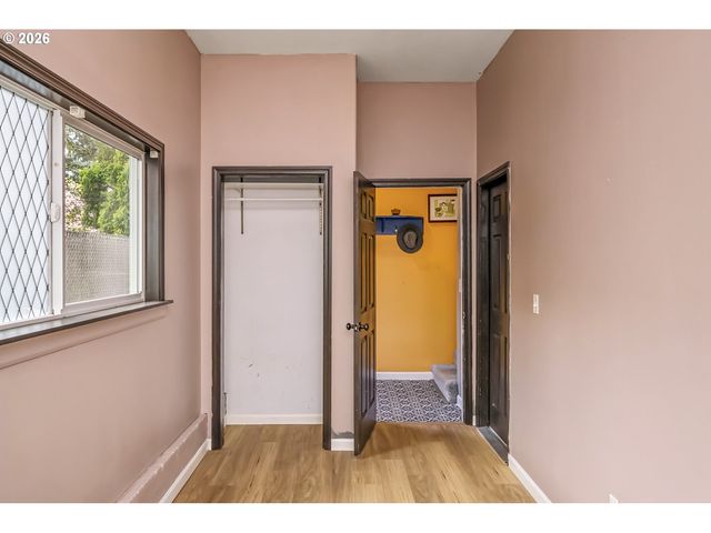 414 Se 153RD Ave, Portland, OR 97233