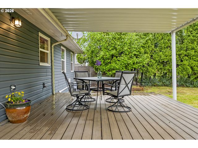 414 Se 153RD Ave, Portland, OR 97233