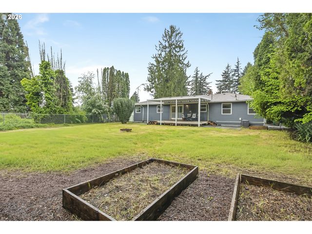414 Se 153RD Ave, Portland, OR 97233