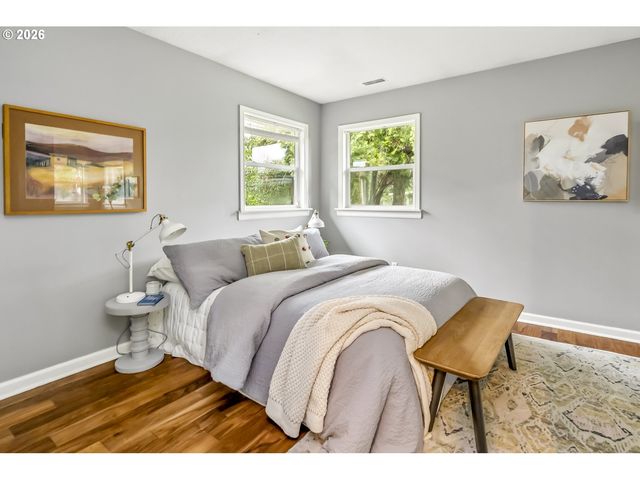 414 Se 153RD Ave, Portland, OR 97233