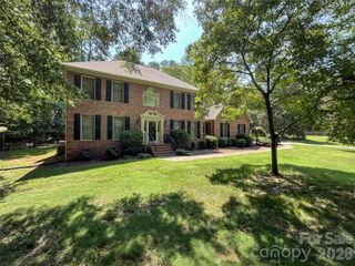 7151 Forest Ridge Road, Weddington, NC 28104