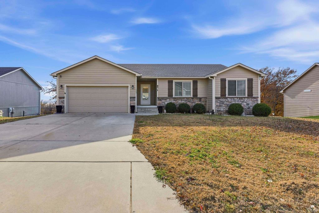 123 Prairie Meadow Road, St. George, KS 66535