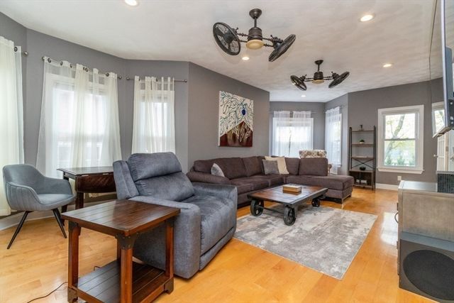 19 Pine St., Malden, MA 02148