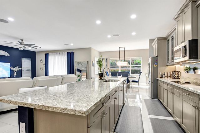 8952 Cypress Grove Lane, Royal Palm Beach, FL 33436