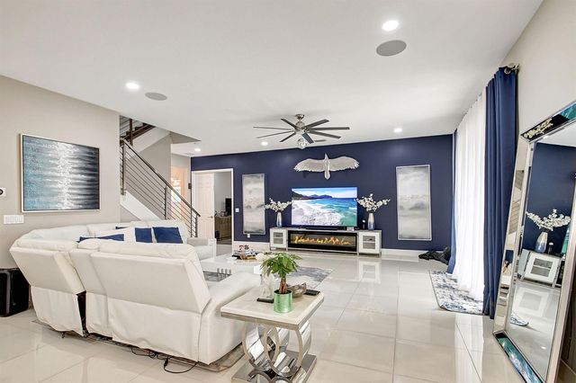 8952 Cypress Grove Lane, Royal Palm Beach, FL 33436