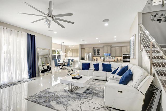 8952 Cypress Grove Lane, Royal Palm Beach, FL 33436