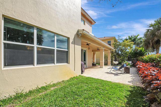 8952 Cypress Grove Lane, Royal Palm Beach, FL 33436