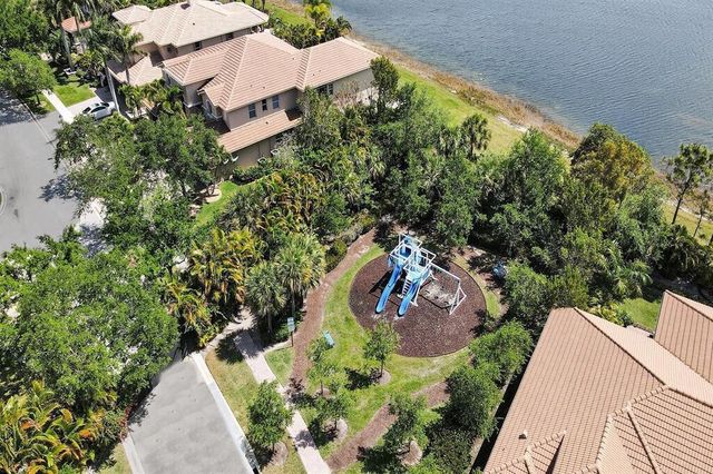 8952 Cypress Grove Lane, Royal Palm Beach, FL 33436