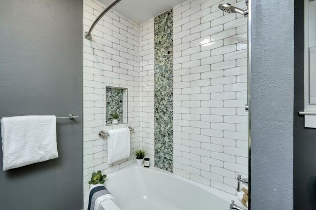6705 Manzanita ST, Austin, TX 78759