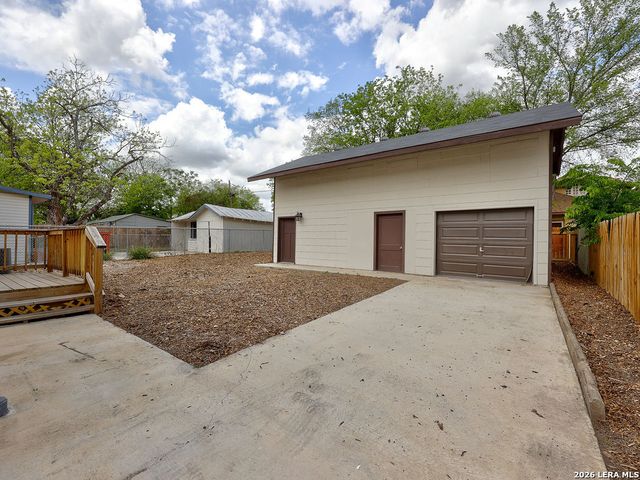 507 W Mistletoe, San Antonio, TX 78212
