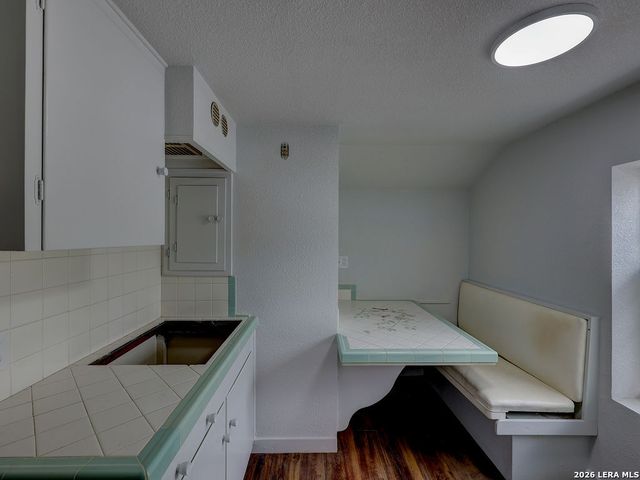 507 W Mistletoe, San Antonio, TX 78212