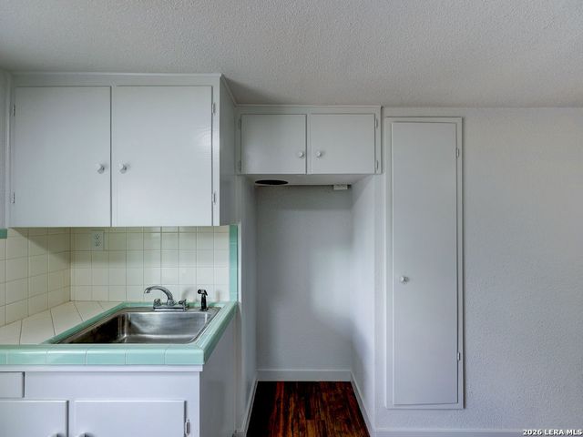 507 W Mistletoe, San Antonio, TX 78212