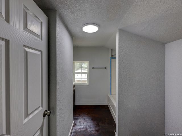 507 W Mistletoe, San Antonio, TX 78212