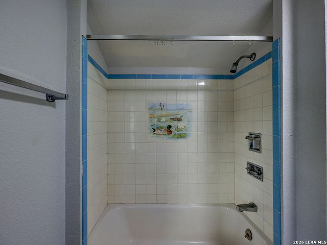 507 W Mistletoe, San Antonio, TX 78212