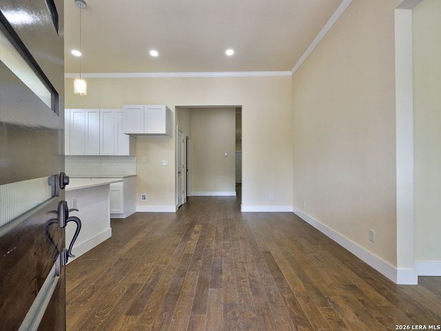 507 W Mistletoe, San Antonio, TX 78212