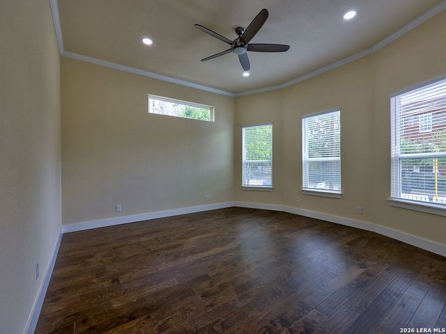 507 W Mistletoe, San Antonio, TX 78212