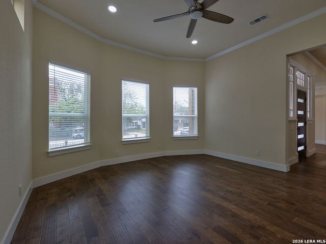 507 W Mistletoe, San Antonio, TX 78212