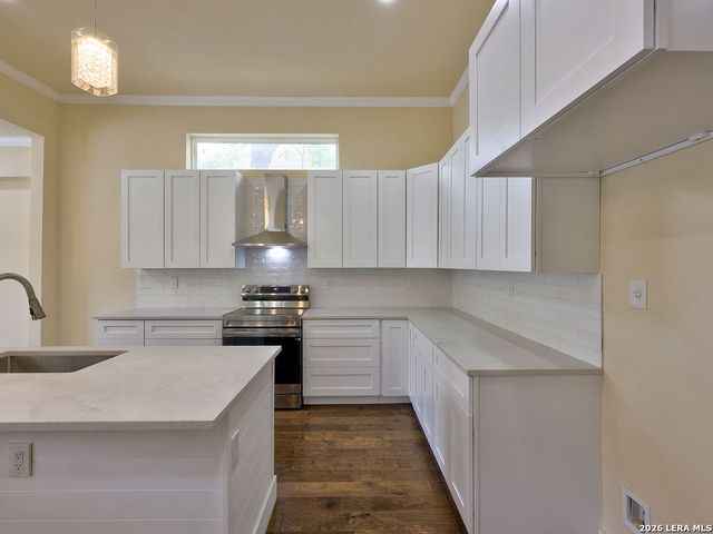 507 W Mistletoe, San Antonio, TX 78212